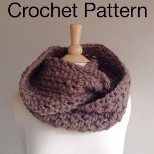 Chunky Crochet Pattern - Infinity Scarf Pattern -..