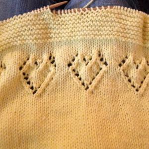 Knit Baby Blanket Pattern - Square Baby Blanket..
