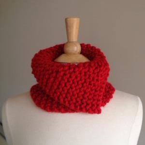 Knit Scarf Pattern - Chunky Knit Cowl Scarf..